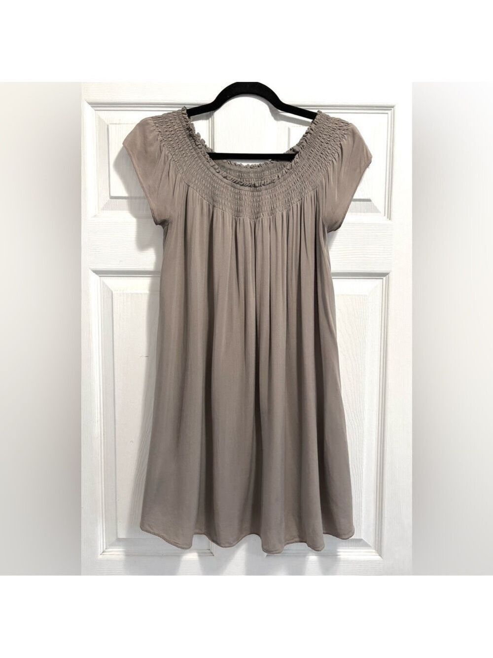Aritzia TALULA Horatio Dress Off the Shoulder in Taupe Dark Tan Brown Size XS